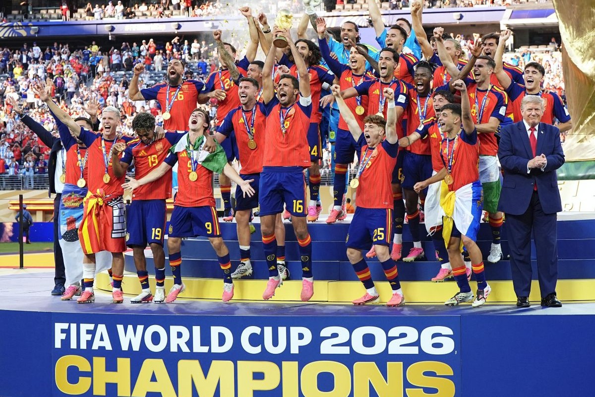 サッカーのワールドカップ スペインが2度目の優勝 | 高知新聞