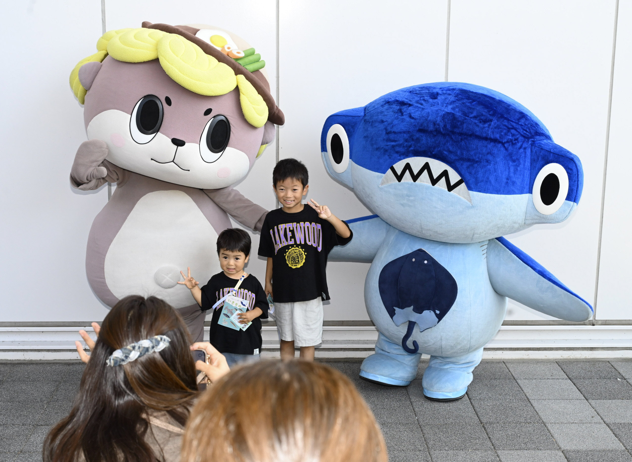 しんじょう君、四国水族館でPR 8／2まで須崎市フェア カワウソ展と