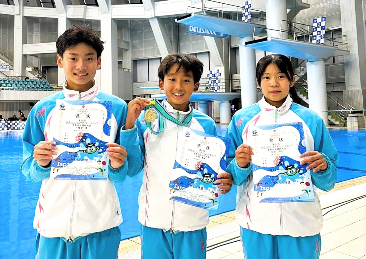 浜田晃希（高知SC）男子12、13歳高飛び込み優勝 飛び込み・全国