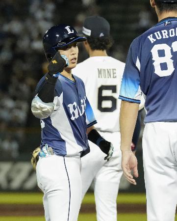 オ0―8西（9日） 西武3連勝、15安打8得点 | 高知新聞
