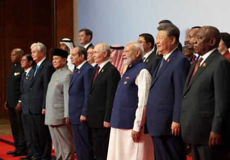 BRICSで中国けん制か インド首相、重要鉱物規制を懸念 | 高知新聞