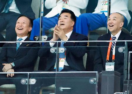 北朝鮮体育相が新幹線移動 制限緩和、東京で競技観戦 | 高知新聞