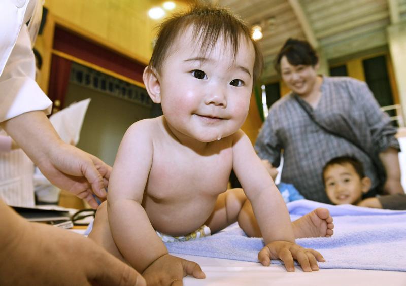 小さな命きらめく 幡多で赤ちゃん会 写真特集 高知新聞
