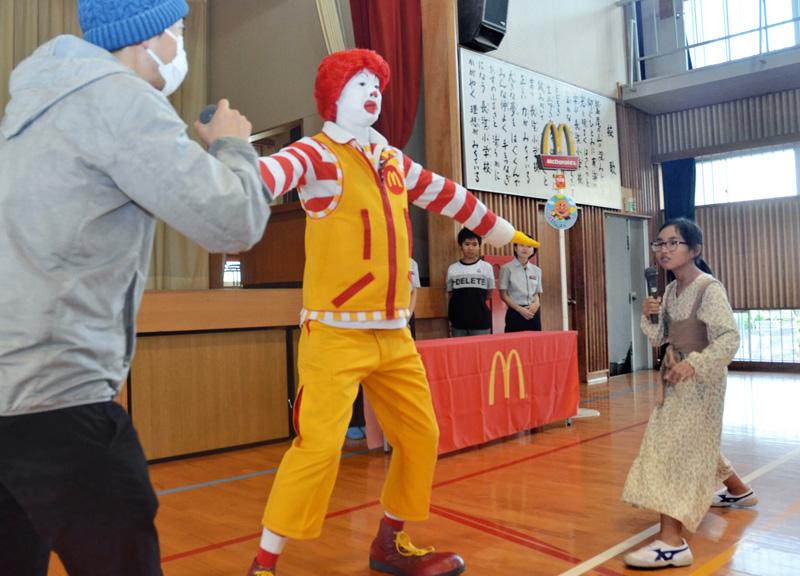 児童が不審者対応学ぶ 高知県警とマクドナルド 高知市長浜小で教室 高知新聞