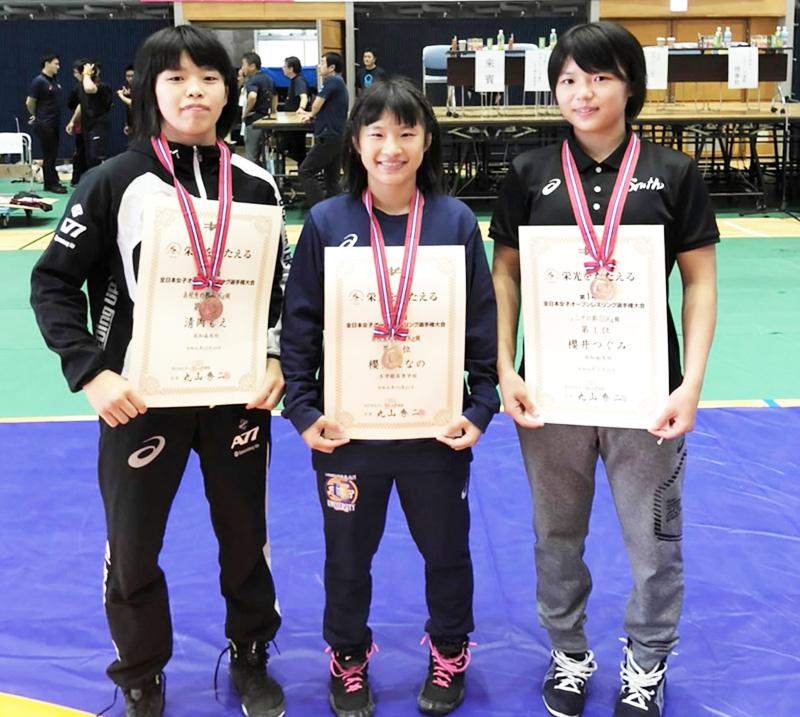 レスリング全日本女子ｏｐ 桜井つぐみ 南高 シニア優勝 高知新聞
