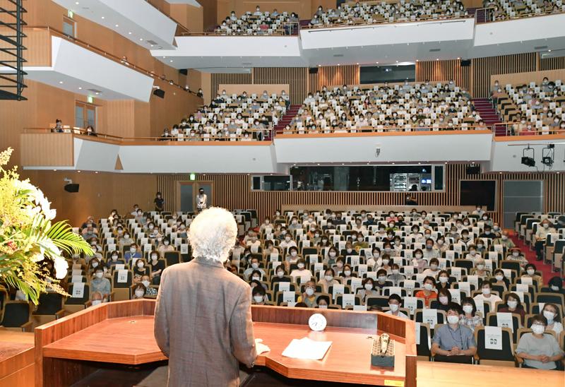 高知市夏季大が開幕７ ２４まで 五木寛之さんが生きるヒント熱弁 高知新聞