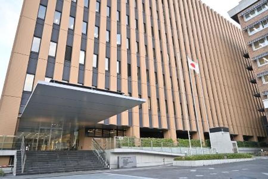 パラ派遣の飲酒、山梨県警が懲戒 警部補ら3人、減給1カ月 高知新聞