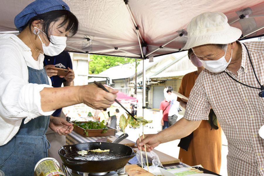 「わんぱく」のプログラムが実演されたオープニングイベント(佐川町甲)