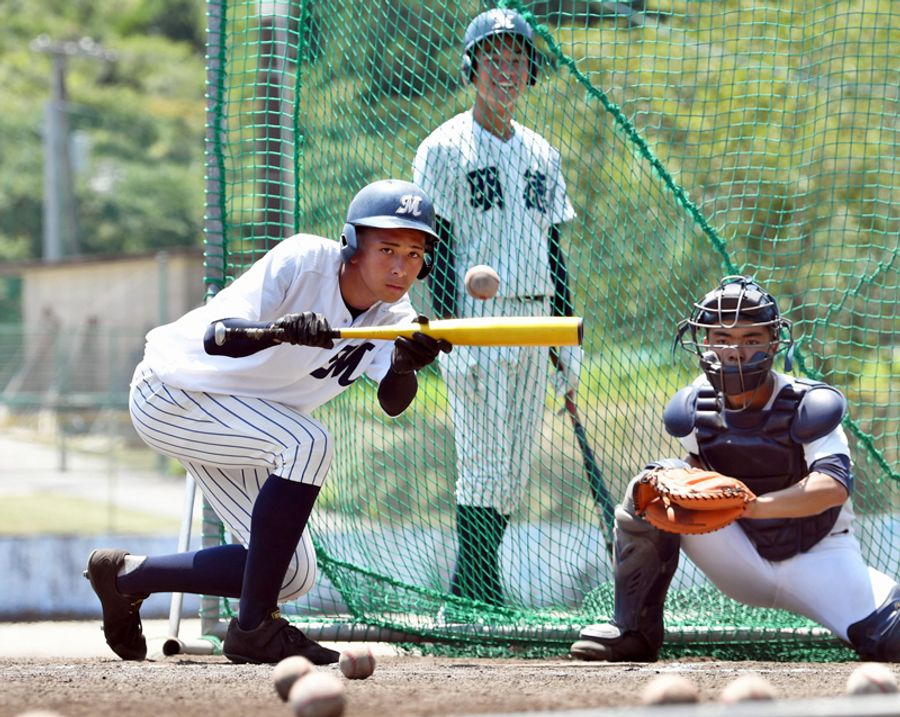 夏の甲子園８ １０開幕 明徳義塾が２１度目の夏へ 知力 体力結集し戦え 第３日に県岐阜商と初戦 高知新聞