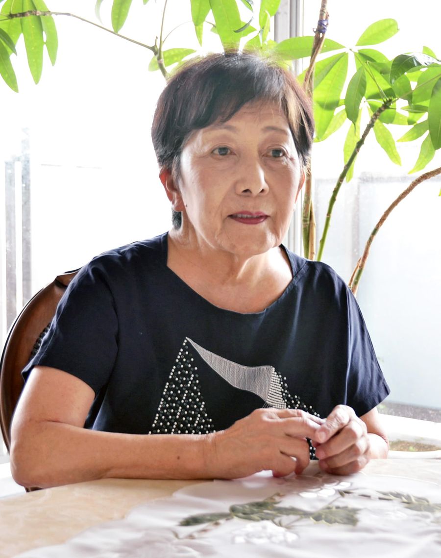 「できるだけ健康で長く続けたい」と話す大黒郁代さん(高知市九反田の自宅)