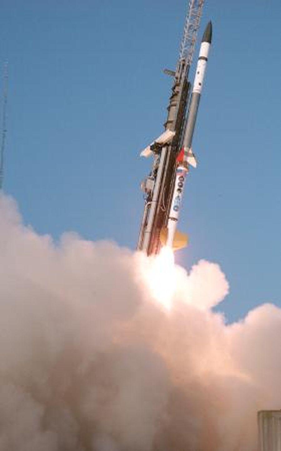 米が極超音速兵器実験 南部で成功、アラスカでは失敗 高知新聞