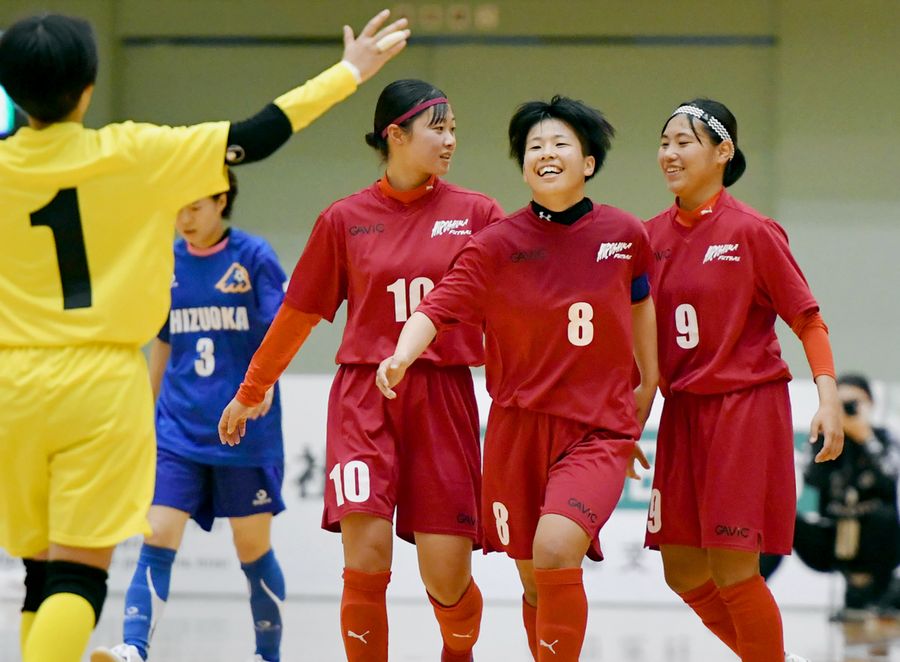 初優勝の広島 破壊力で圧倒 フットサル トリムカップ 高知新聞 初優勝の広島 破壊力で圧倒 フットサル トリムカップ 高知新聞