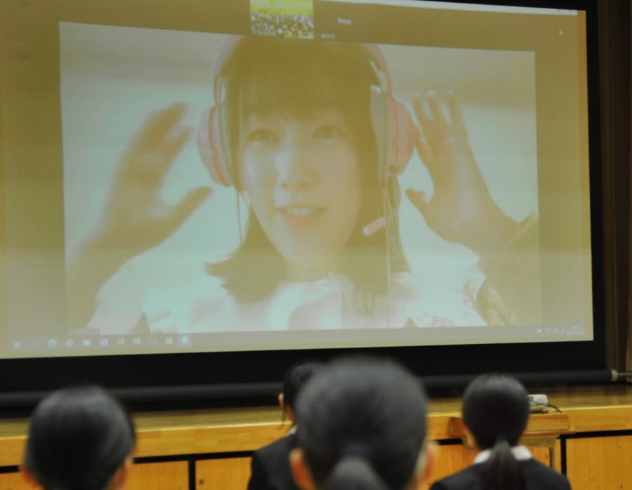 「自分らしく生きることが大事」と話す西原さつきさん(高知市土佐山桑尾の土佐山学舎)