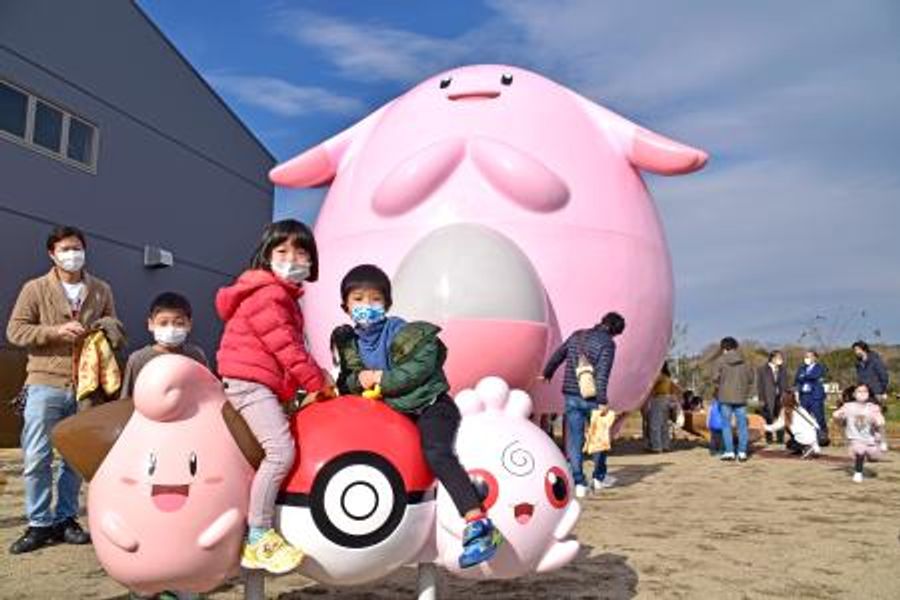 福島 浪江にポケモン公園 人気のラッキーがモチーフ 高知新聞