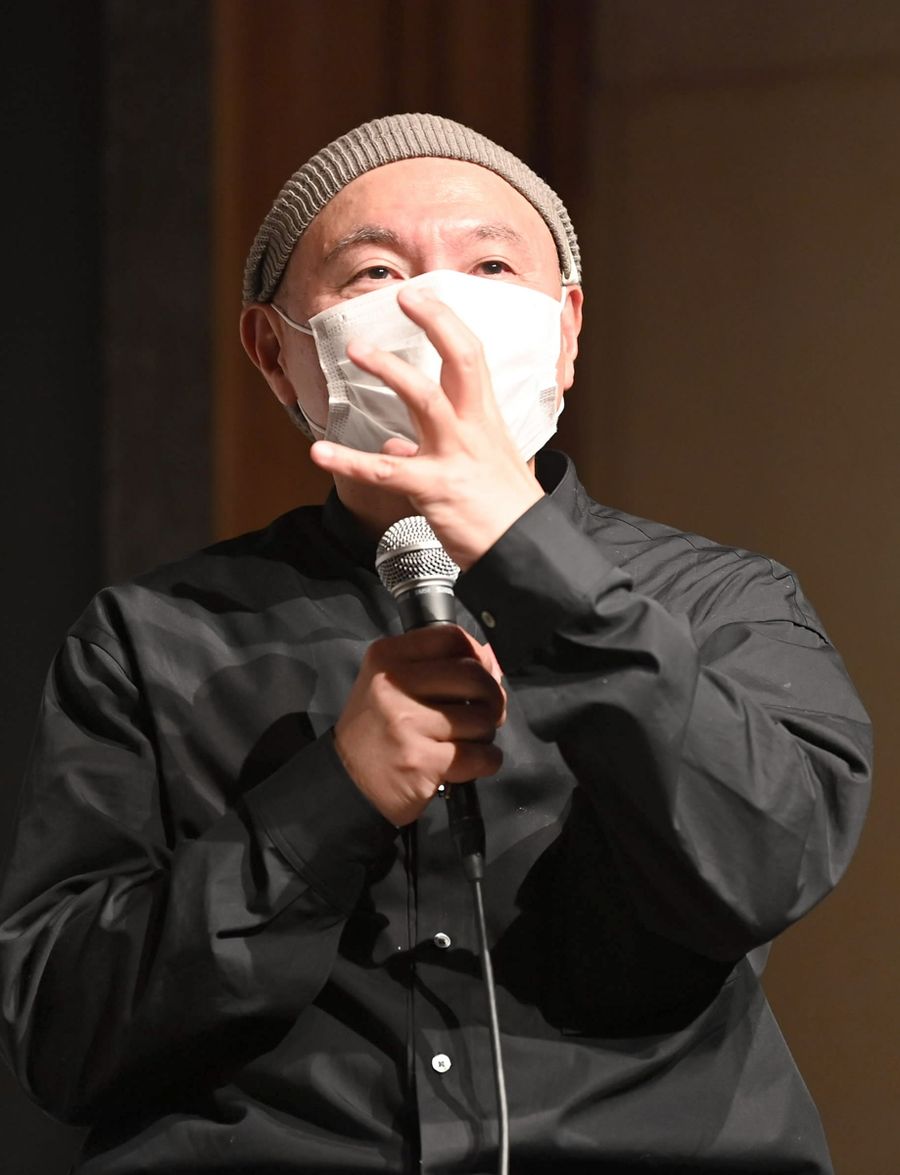 「地元福岡を舞台にしたアニメも考えている」と語る湯浅政明監督（高知市南金田の蛸蔵（たこぐら））