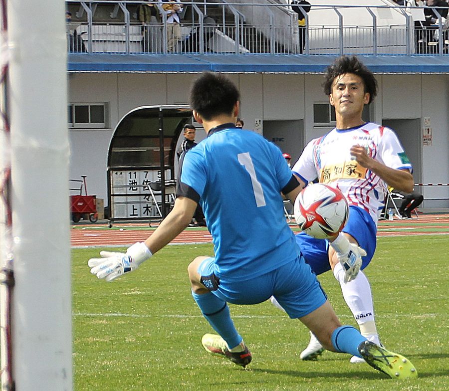 西村勇が決勝弾 高知ユナイテッド初白星 サッカーｊｆｌ 高知新聞
