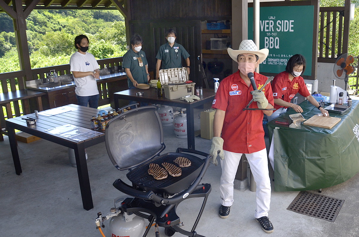 四万十市西土佐をｂｂｑの聖地に 夏休み前にサイト２つオープン 眺望もグッド 高知新聞