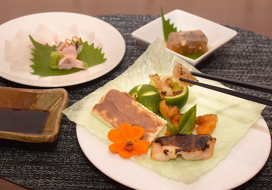 ウツボ愛あふれる料理人 高知市の町戸太さん フルコース探究 若手指南し出張調理も 高知新聞