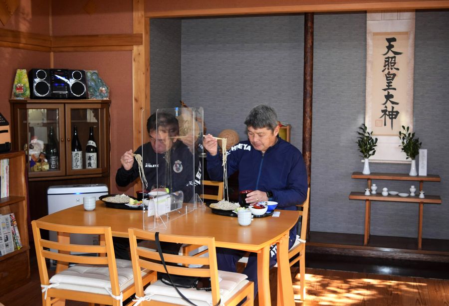 実家を改装した店内は、ほっとする雰囲気