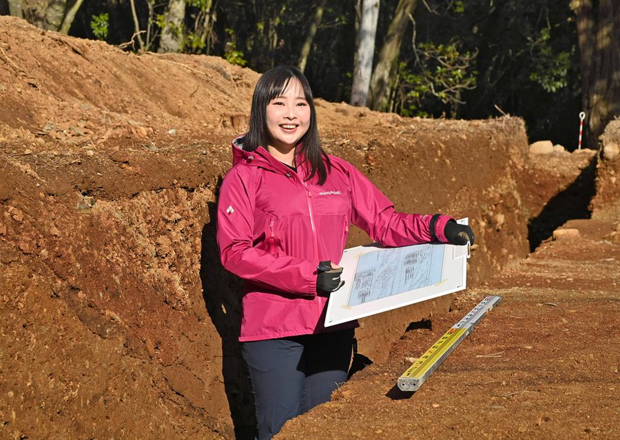 「歴史を知る楽しさを伝えたい」と話す浜田佳奈さん（南国市岡豊町八幡）