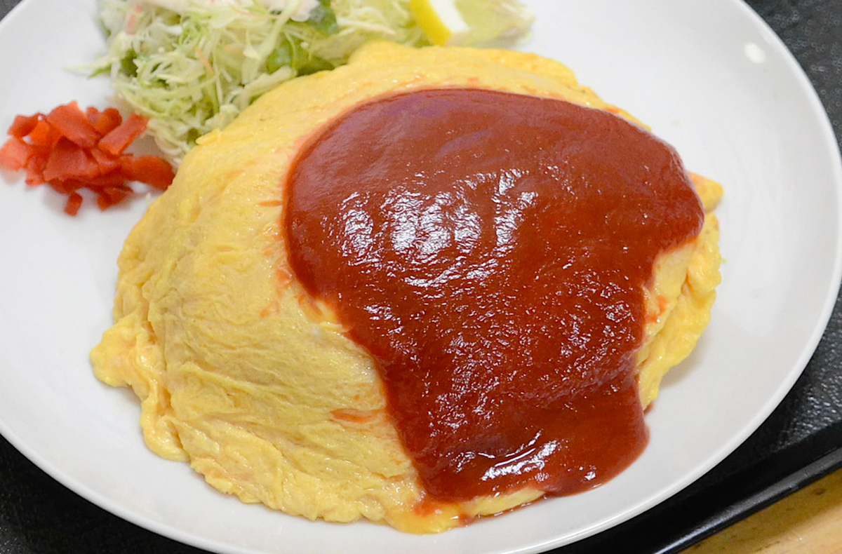 まちの中華屋」の定番 オムライス―《自慢のイッピン》ちいきのおと(110