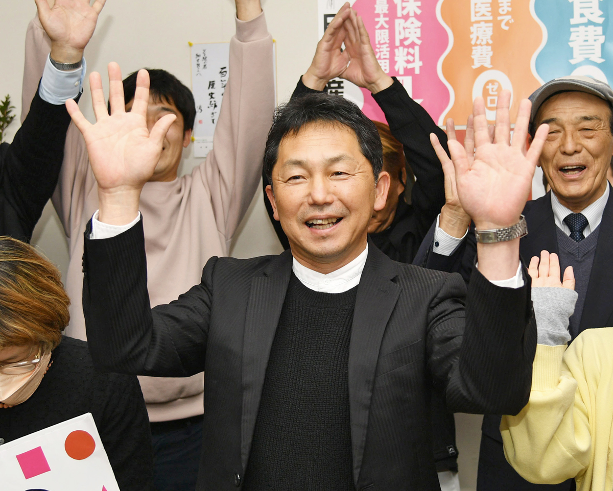 【高知県議選 高知市】細木さんも初陣飾る 高知新聞