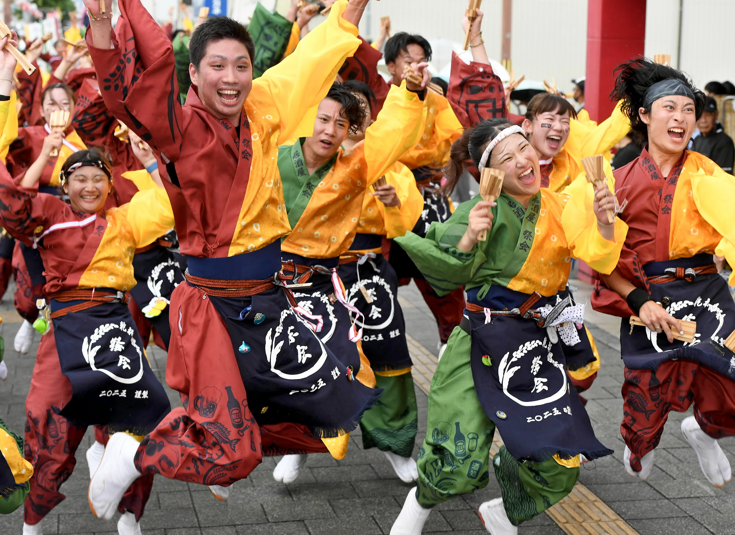 祭会―2025よさこい祭り全チーム紹介 | 高知新聞