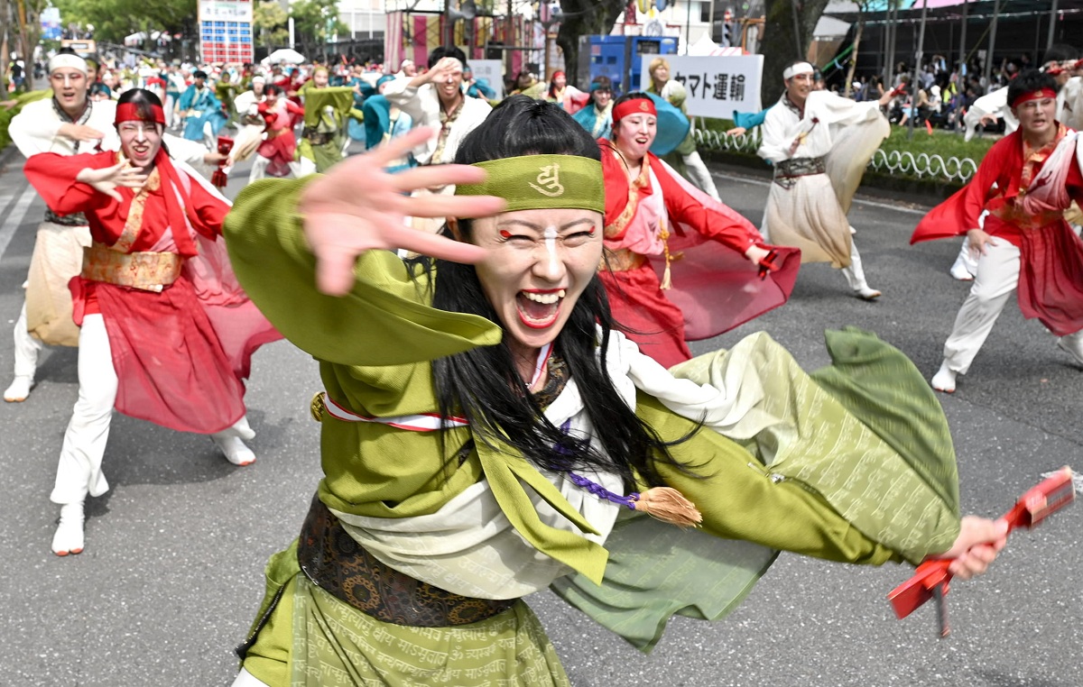 須賀IZANAI連―2026よさこい祭り全チーム紹介 | 高知新聞