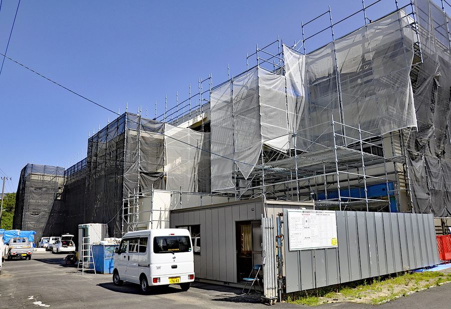 大学誘致計画の頓挫で空き施設となっている旧下田中学校