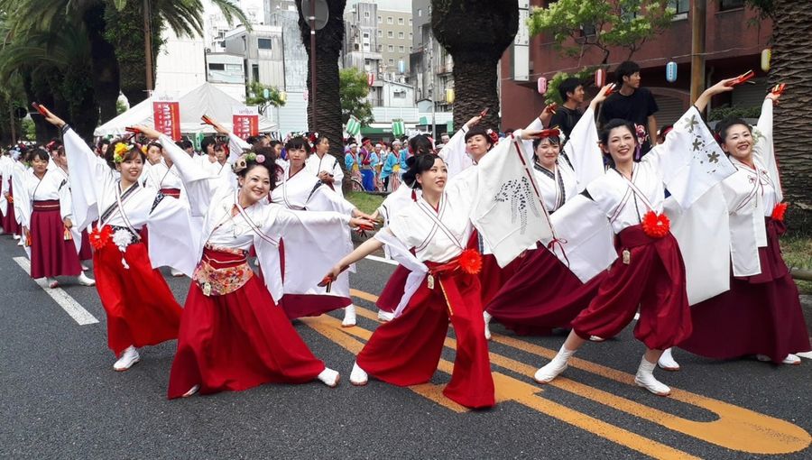 ２０１８年、ひとひら結成１０年時の踊り。踊り子はそれぞれ歴代の衣装で楽しんだ