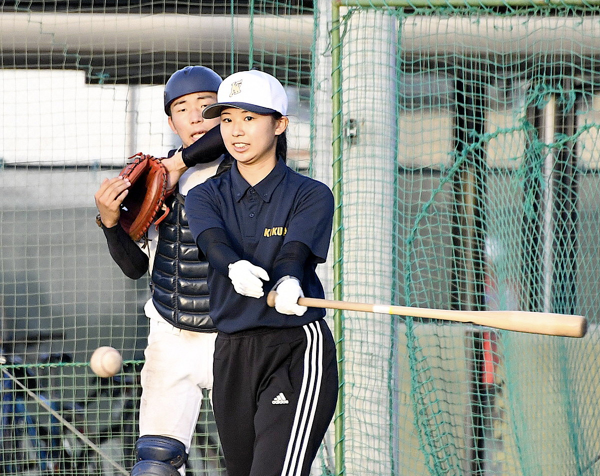 動画】高知初！女子ノッカー初陣へ 国際高野球部・平田マネジャー 7