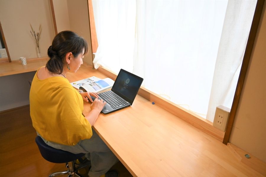 デジタルスキルの習得で、収入アップを目指します