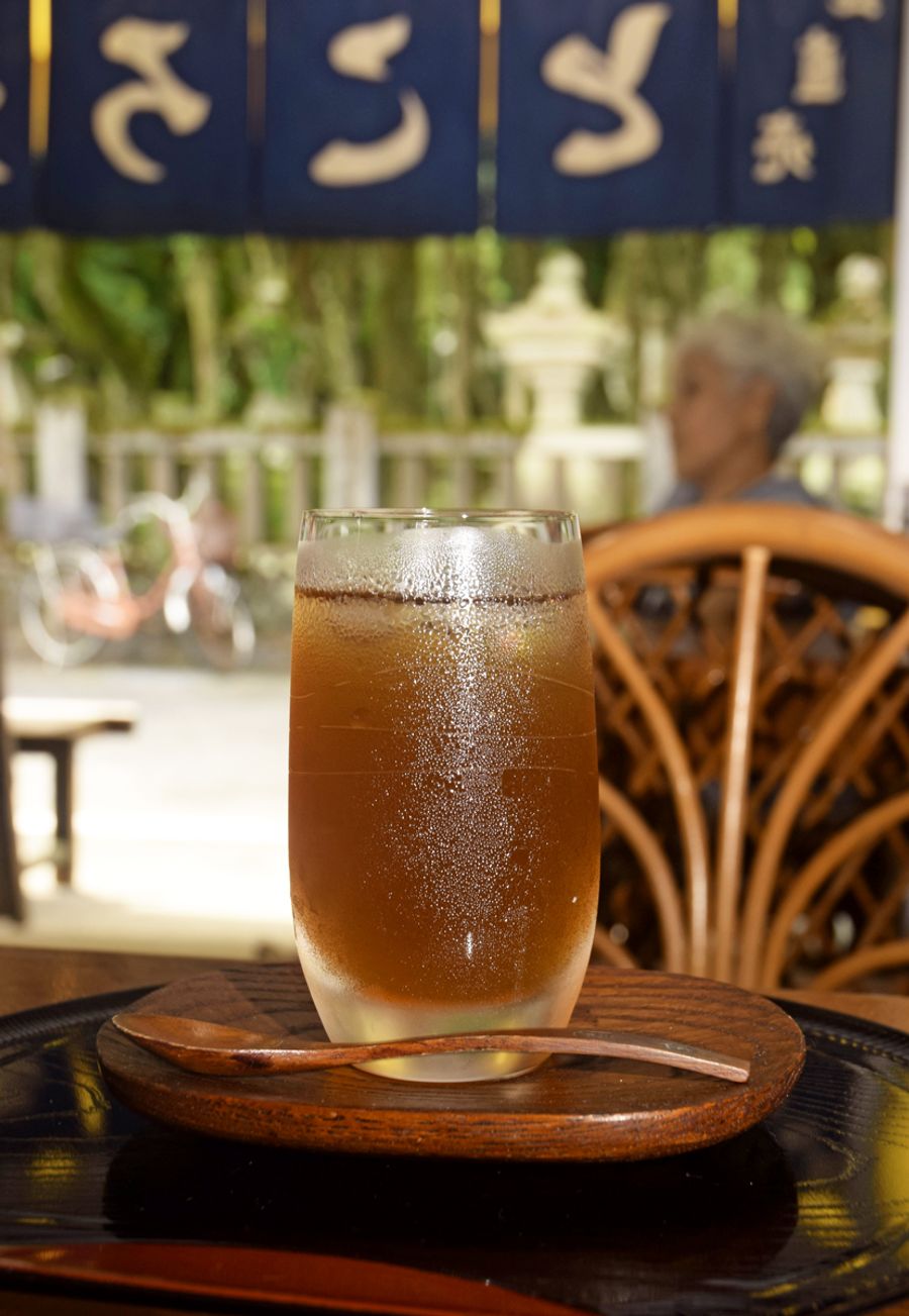 どこか懐かしい冷やしあめ。ショウガを加えると刺激的な味に