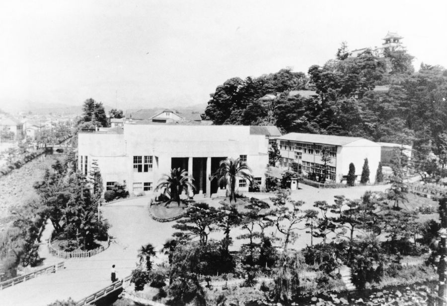 昭和３１年（１９５６年）の丸ノ内緑地