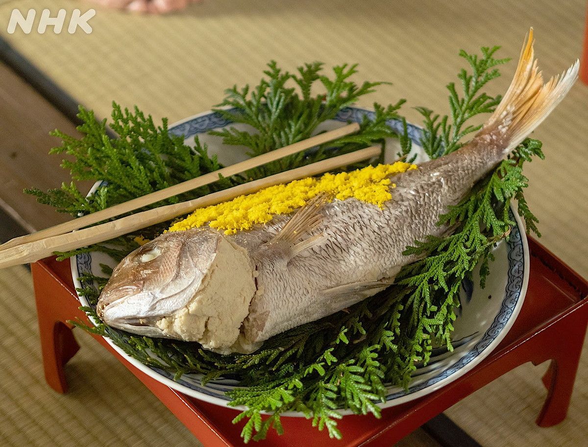 皿鉢料理の「たま蒸し」、朝ドラ「らんまん」の婚礼シーン彩る 皿鉢料理の「たま蒸し」、朝ドラ「らんまん」の婚礼シーン彩る