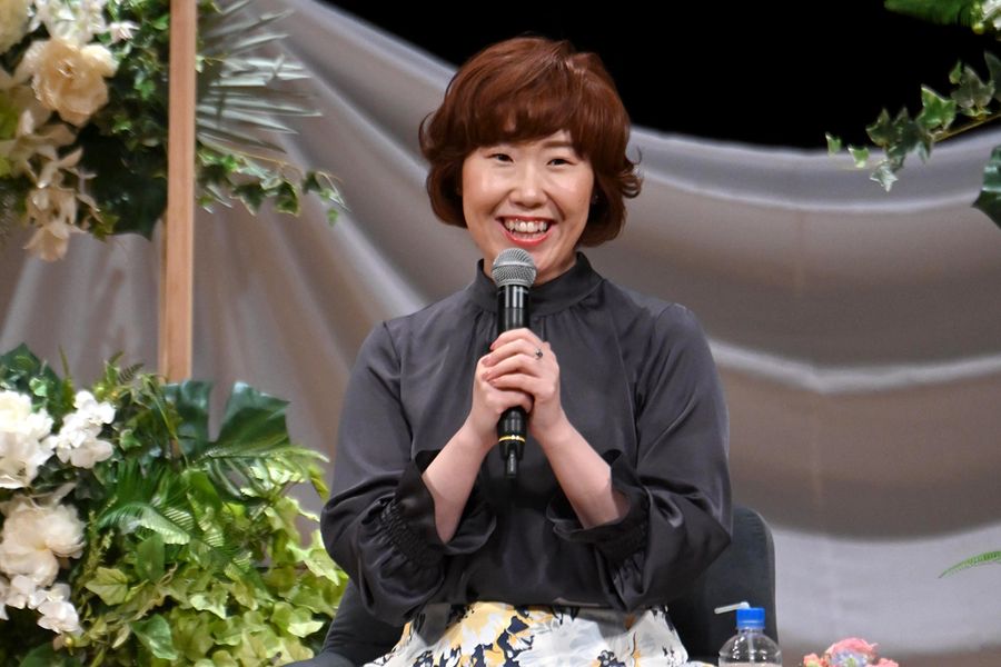 朝ドラ「らんまん」の脚本家、長田育恵さん