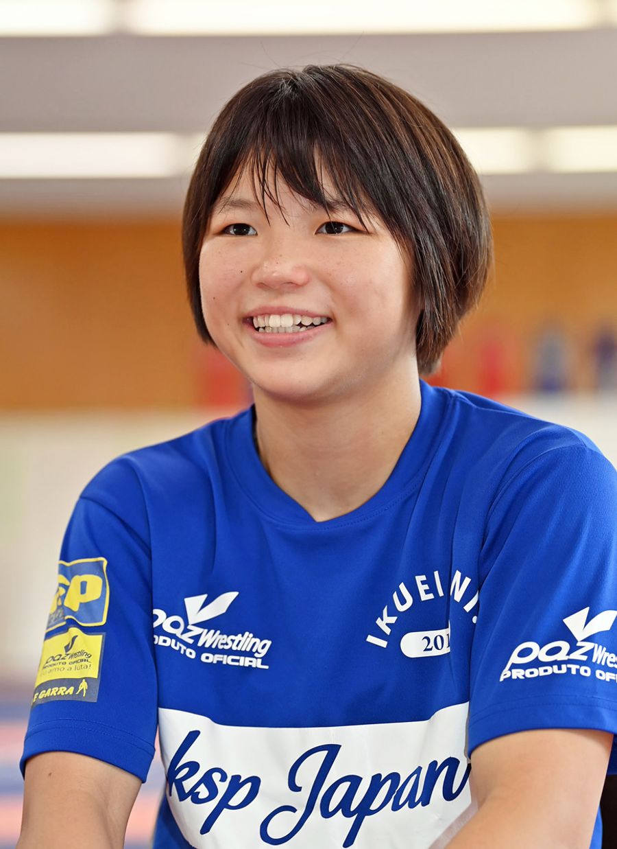 「世界選手権は自分で勝ち取った権利。自信を持って、勝つ気持ちで行く」と力を込める桜井つぐみ（高知南中高レスリング場＝森本敦士撮影）