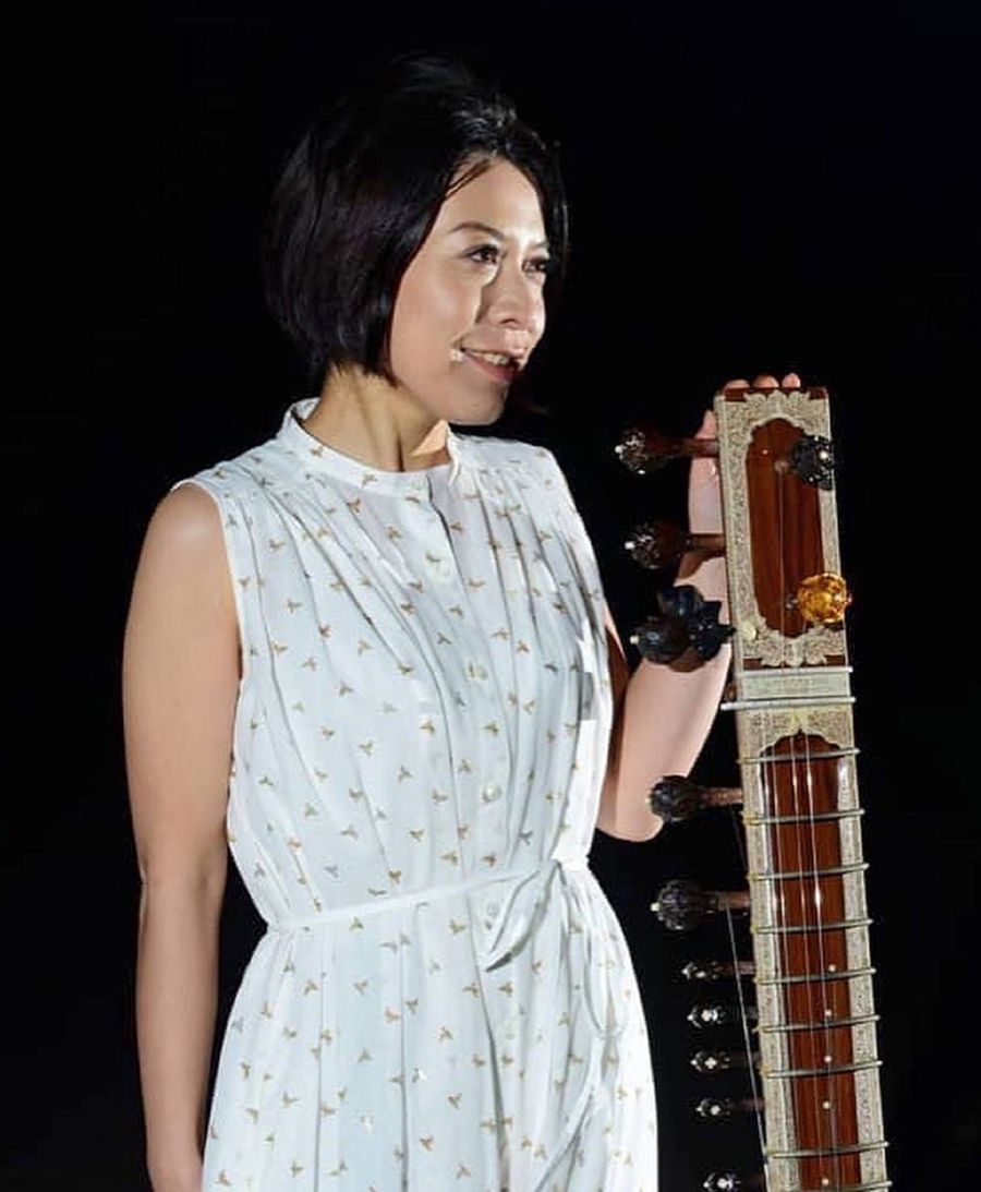 ギタリスト・清水ひろたか&シタール奏者・ミナクマリライブ 9/24 高知市 高知新聞