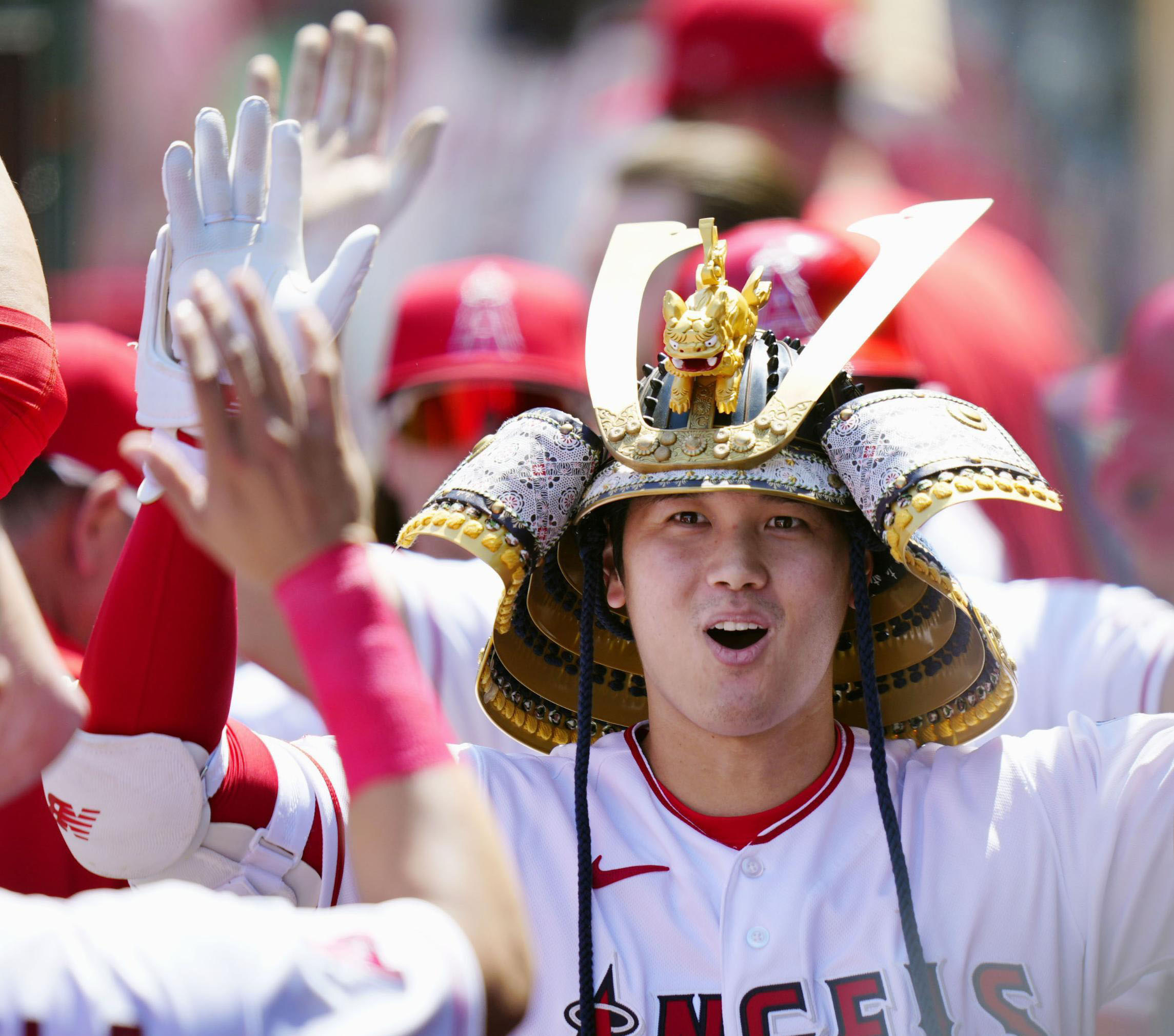 大谷翔平ホームラン王 日本選手初めての快挙 MVPも有力 | 高知新聞