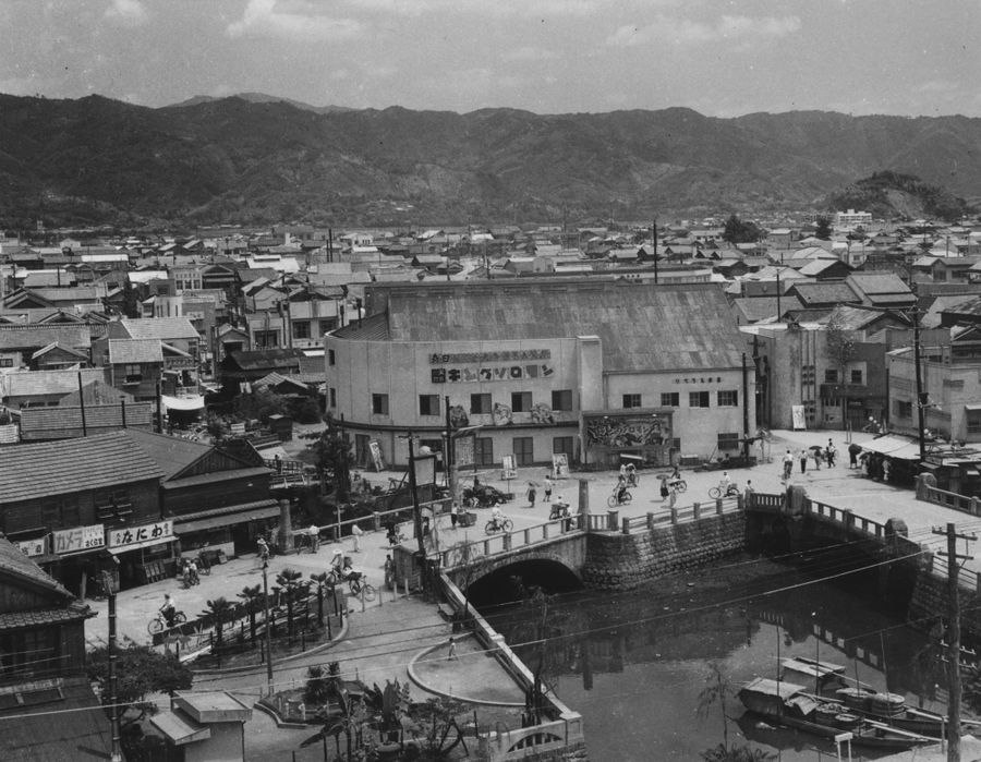 昭和２７年（１９５２年）の新京橋周辺