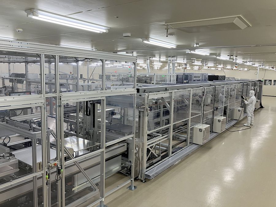 南国市のトッパンエレクトロニクスプロダクツ高知工場に導入された電極部材の製造設備（ＴＯＰＰＡＮホールディングス提供）