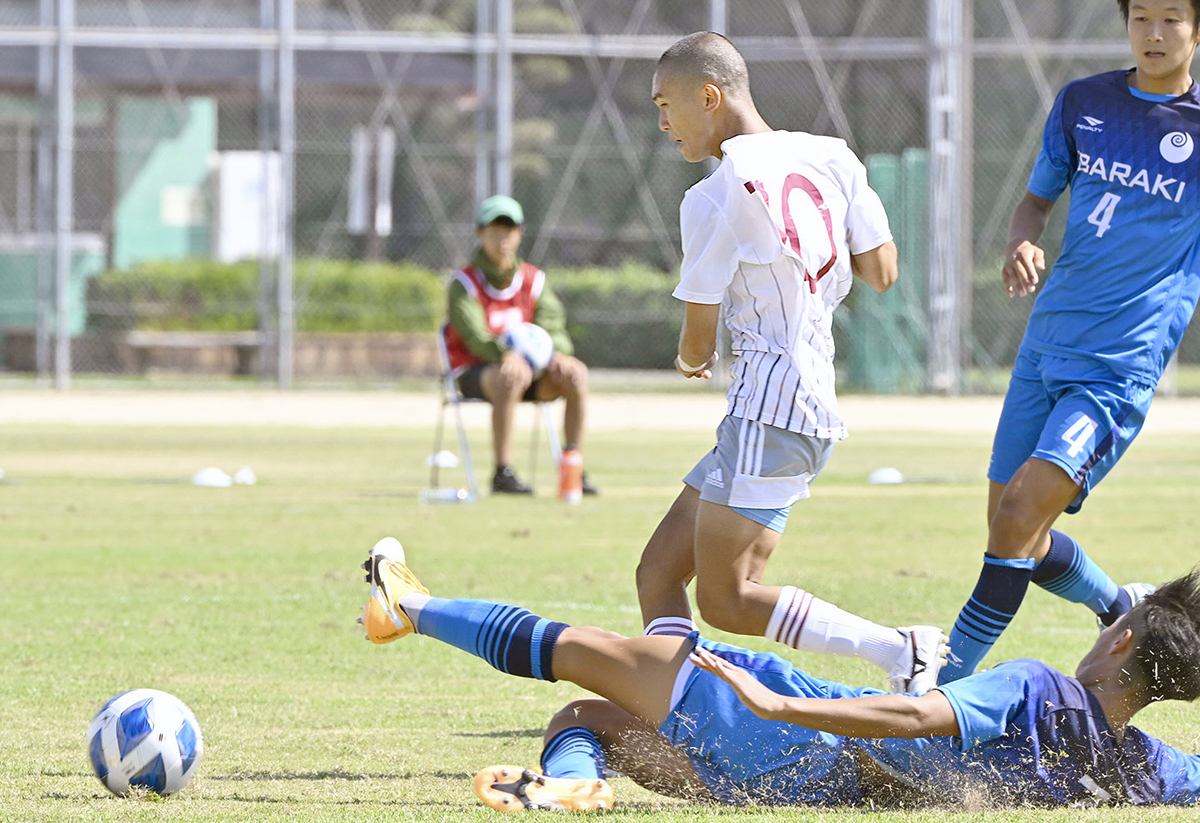 サッカー少年男子敗退 敗戦にも成長実感 かごしま国体 | 高知新聞