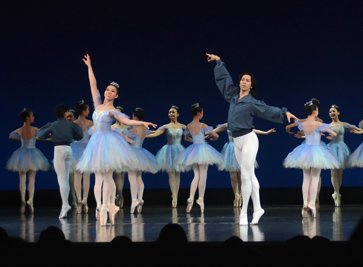 頑張れば結果につながる」 県内の子どもがプロとバレエ公演 高知市出身