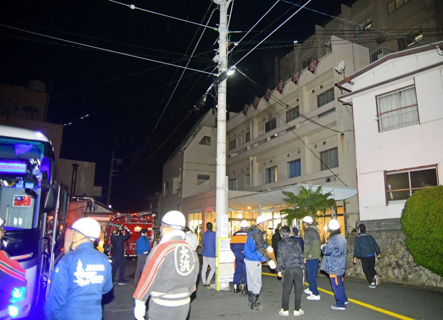 ホテル1室を全焼した火災現場(昨年11月20日、土佐清水市足摺岬)