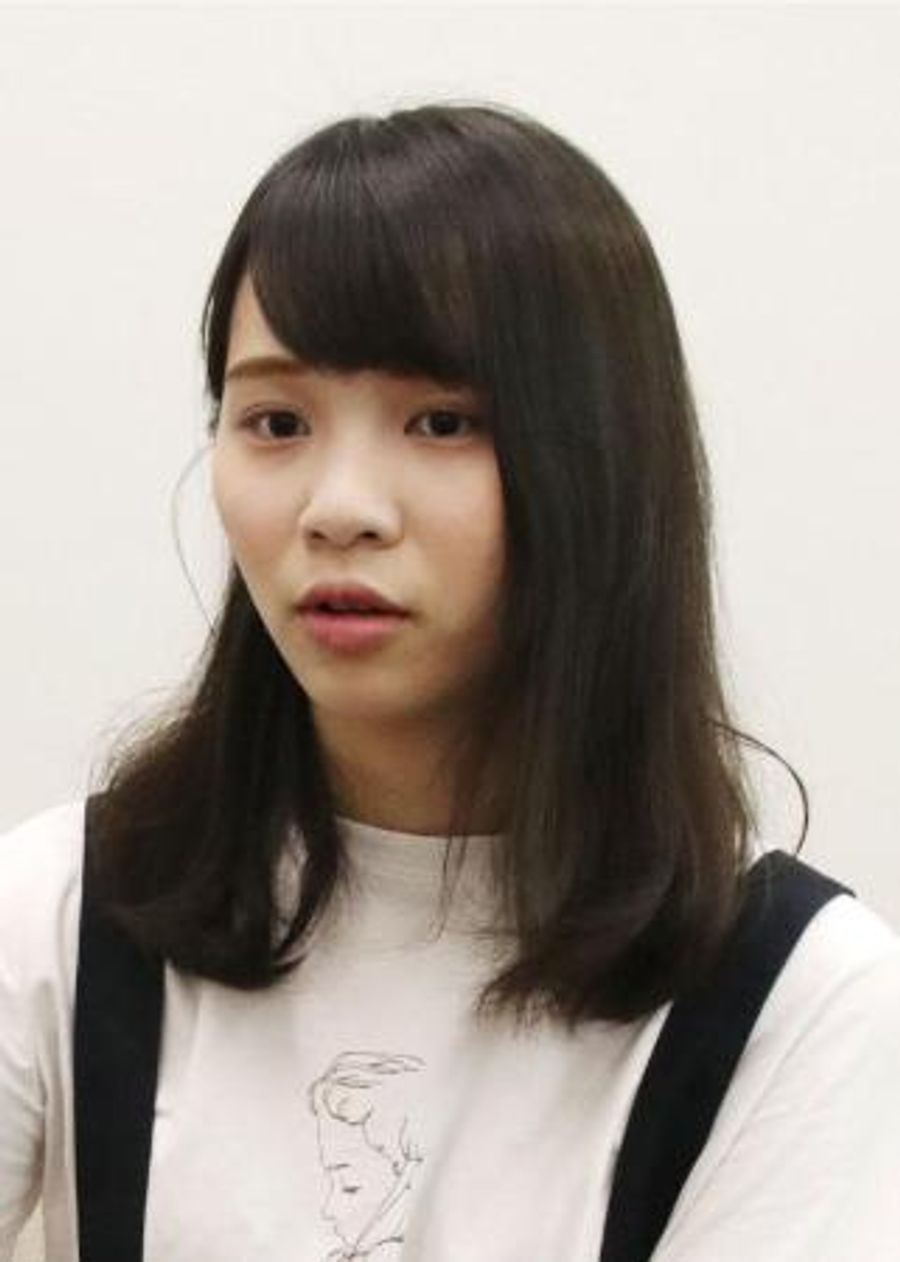 亡命の周庭氏を指名手配 香港警察 | 高知新聞
