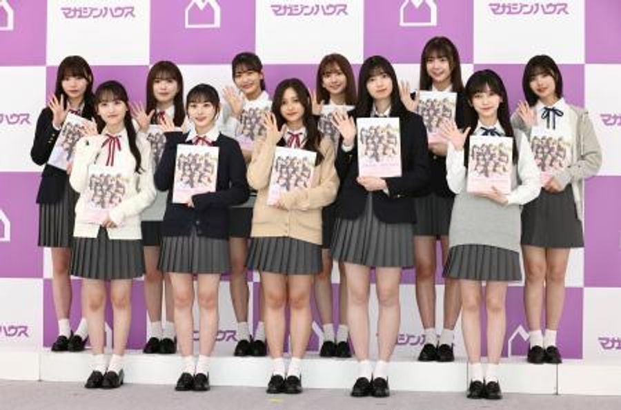 乃木坂5期生初写真集、五百城茉央「5百点満点」、井上和「少女から 