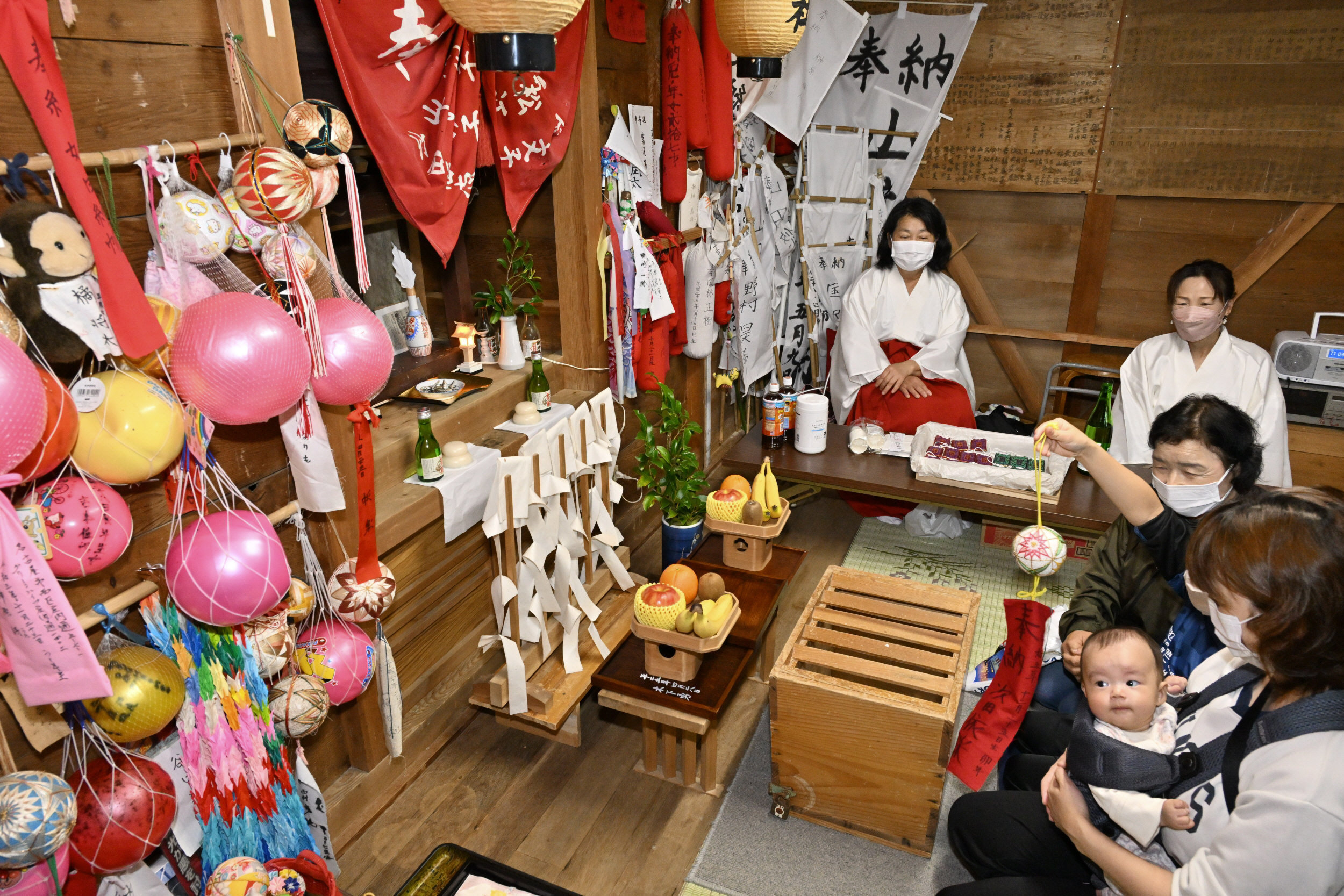 子宝の御利益あらたか 土佐清水市・女城神社で祭り、安産祈願で