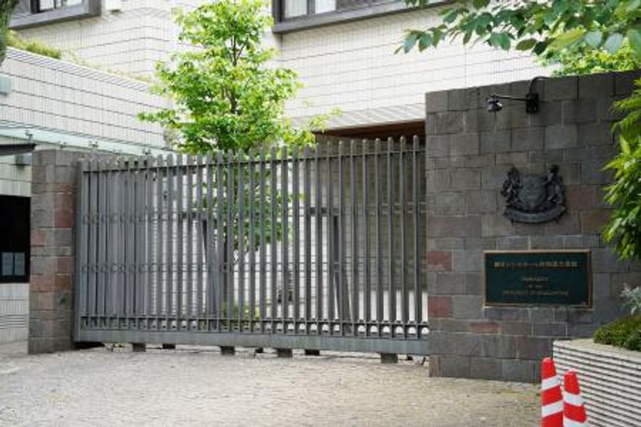 小、中学生女子全裸男の子  で  銭湯 外交官が銭湯盗撮か、出頭要請へ 在日シンガポール、すでに帰国 | 高知新聞