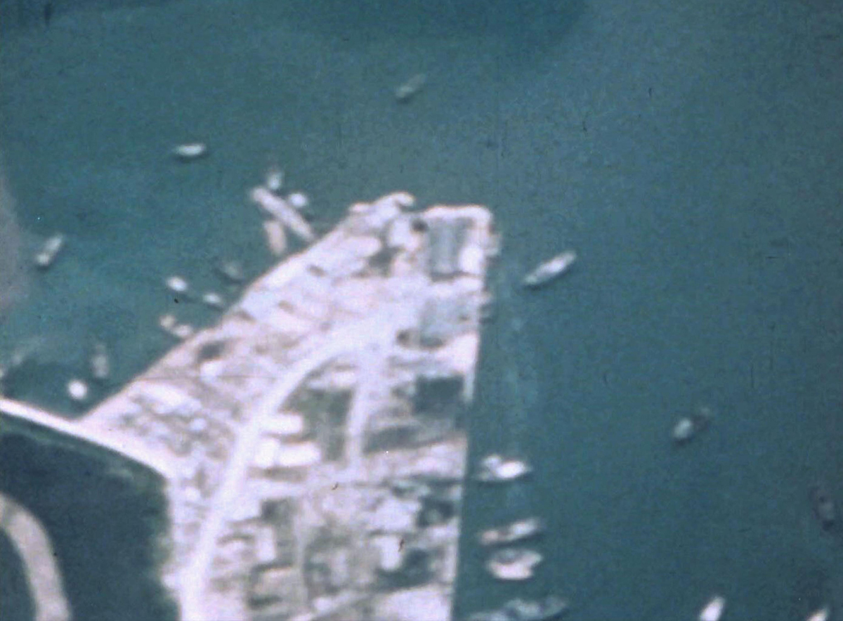 高知港を攻撃 米軍撮影か 空襲映像を大分の団体が公開 戦艦大和も