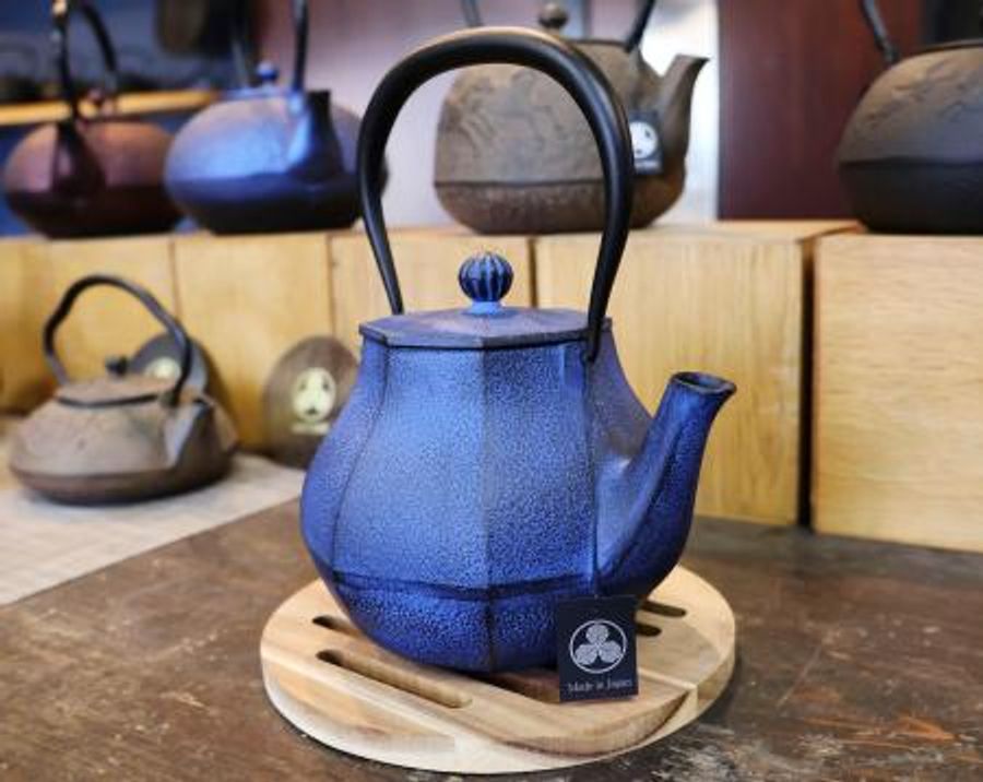 南部鉄器 みやび 0.4L 青（南部鉄器 鉄瓶 「みやび」 青 0.4L その他 